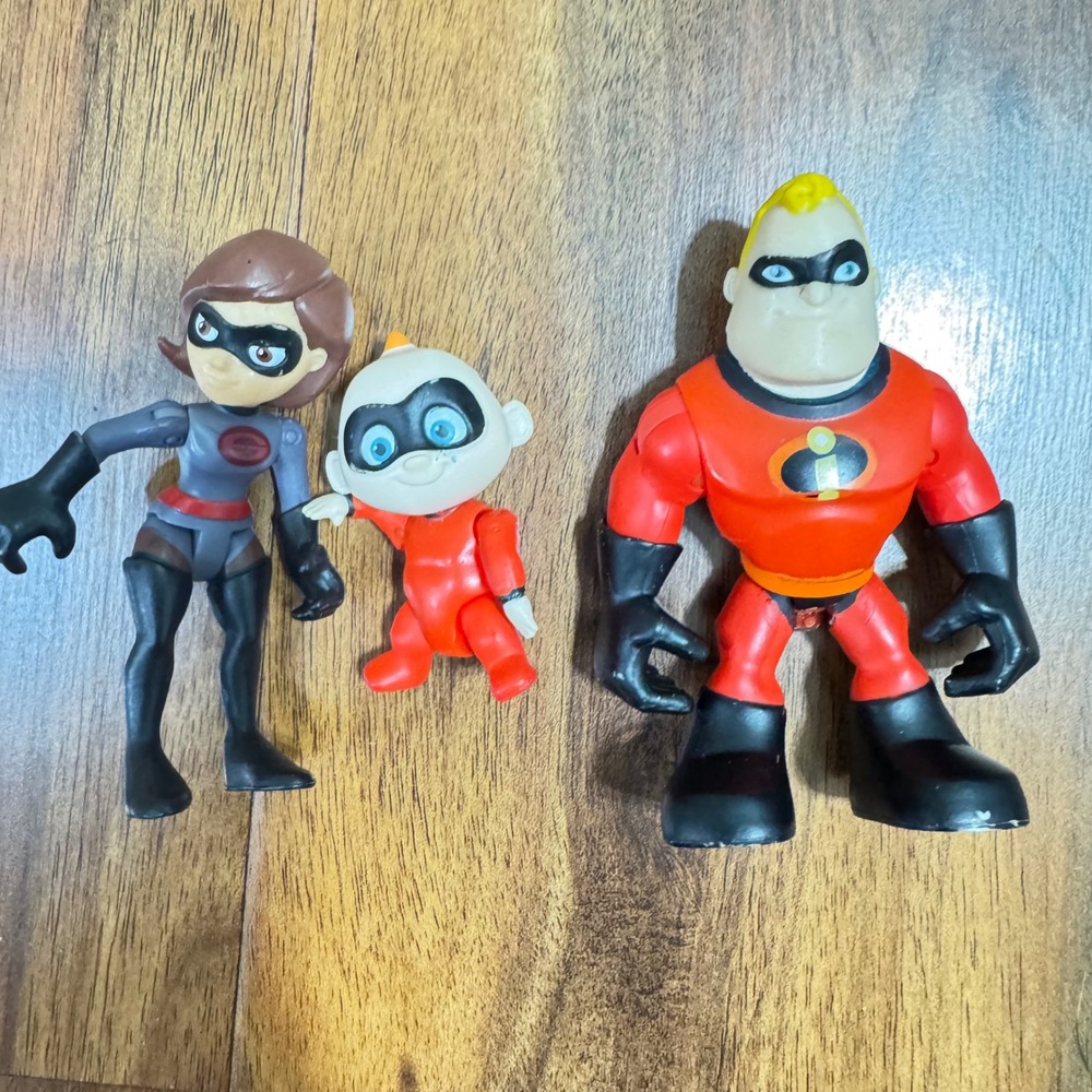 Disney The Incredible Action‎ Figure Elastigirl Mr Incredible Jack-Jack Lot